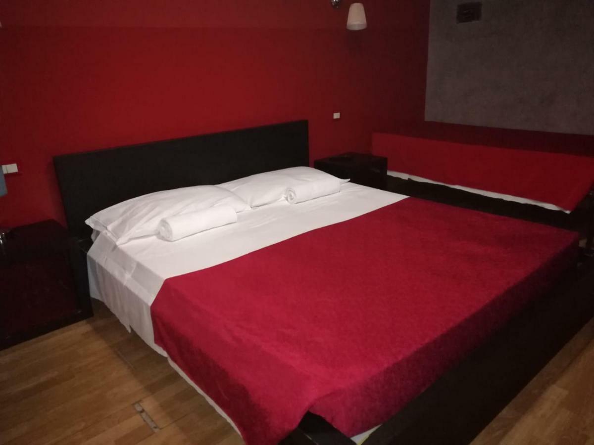 Arthur Hostel Рим Екстер'єр фото