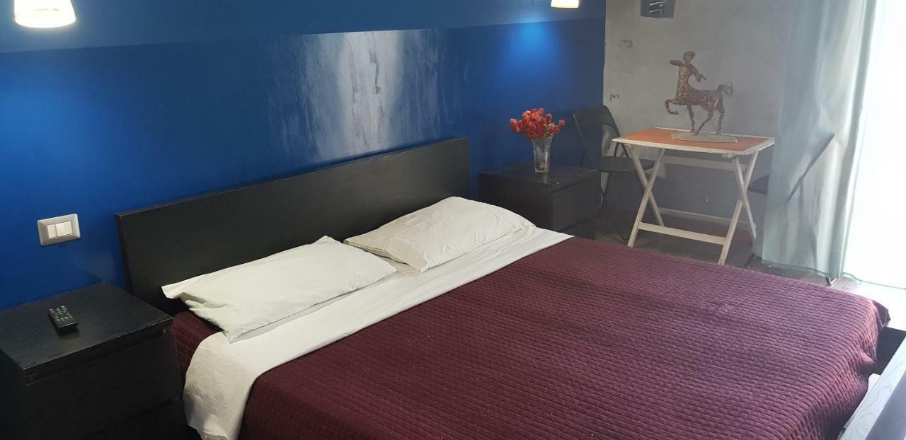 Arthur Hostel Рим Екстер'єр фото